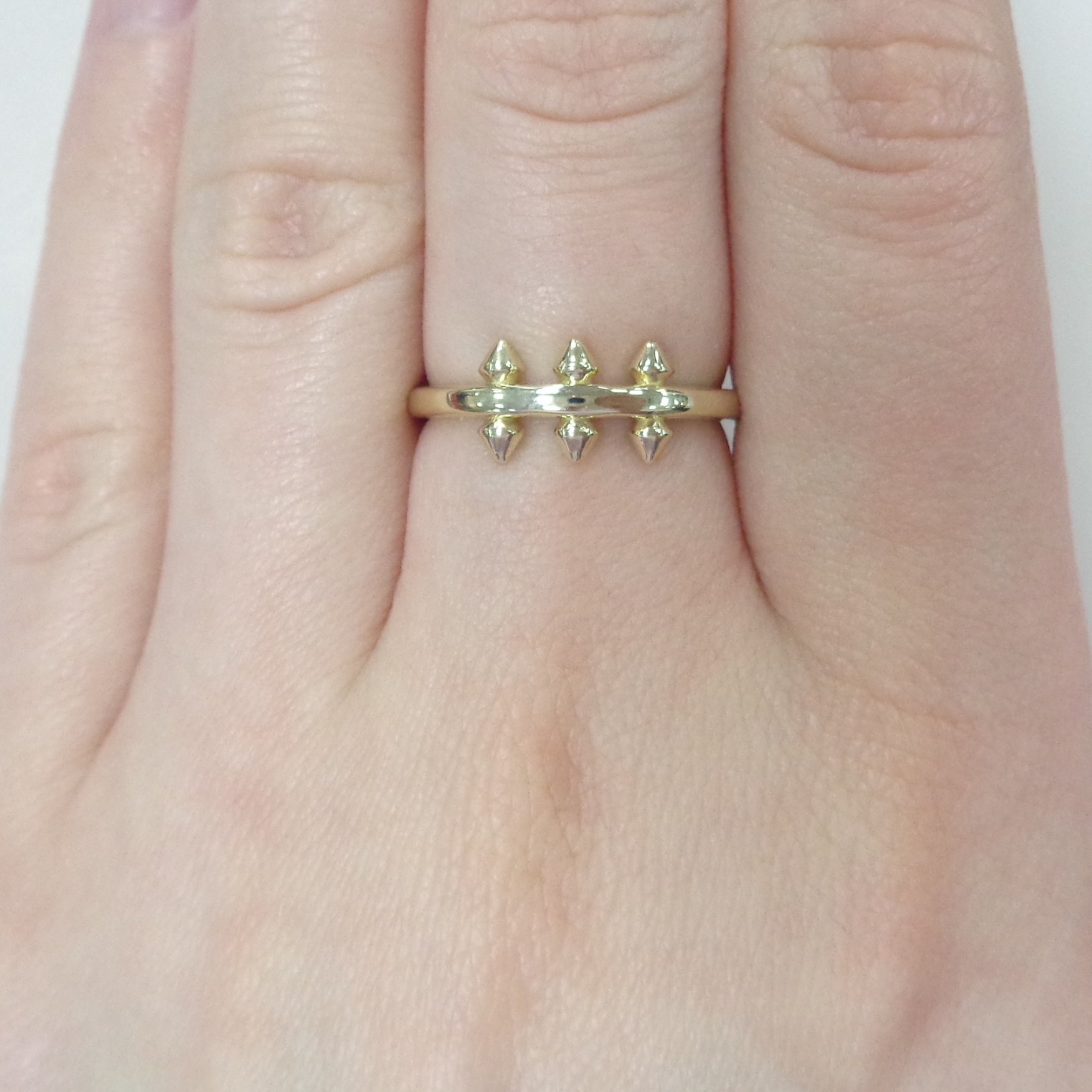 Кольцо из желтого золота